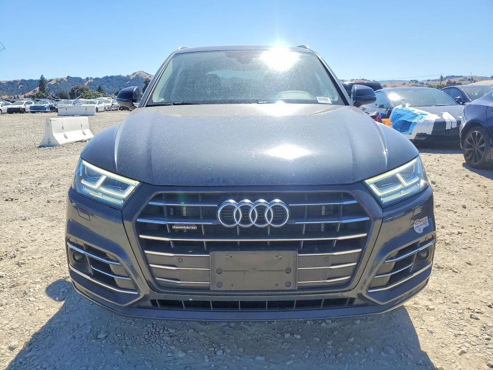 57059016 :رقم المزاد ، WA1E2AFY7L2062596 vin ، 2020 Audi Q5 E مزاد بيع