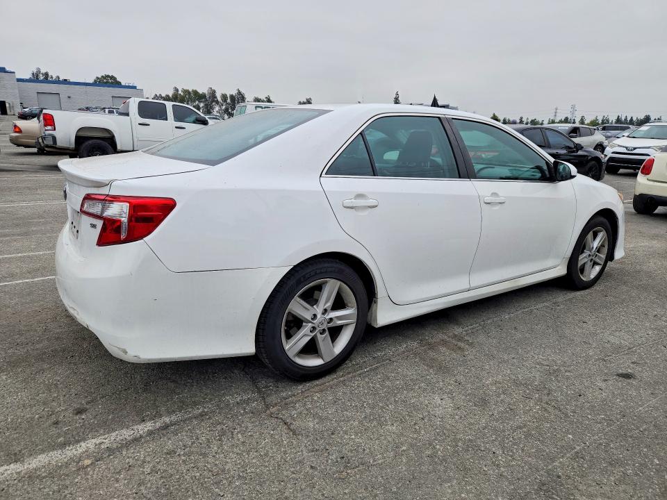Продаж на аукціоні авто 2014 Toyota Camry, vin: 4T1BF1FK8EU820974, номер лоту: 56083446