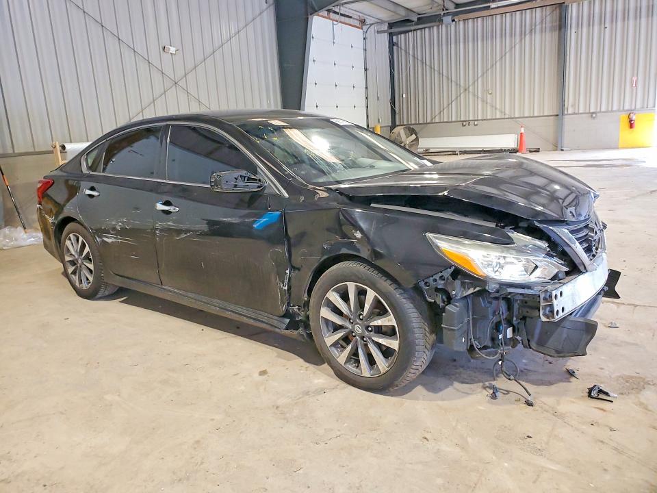 Продажа на аукционе авто 2017 Nissan Altima, vin: 1N4AL3AP7HC217103, номер лота: 58579706