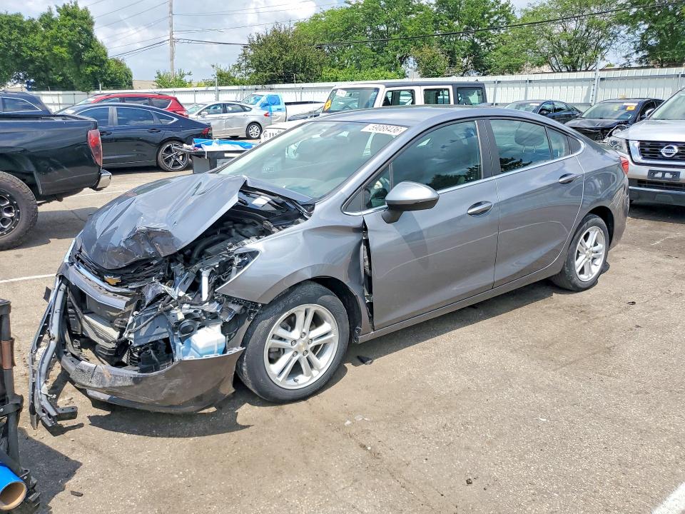 Продаж на аукціоні авто 2018 Chevrolet Cruze, vin: 1G1BE5SM2J7204758, номер лоту: 59088436