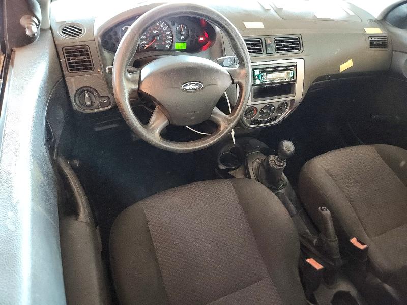 57092316 :رقم المزاد ، 3FAFP31N95R143883 vin ، 2005 Ford Focus مزاد بيع