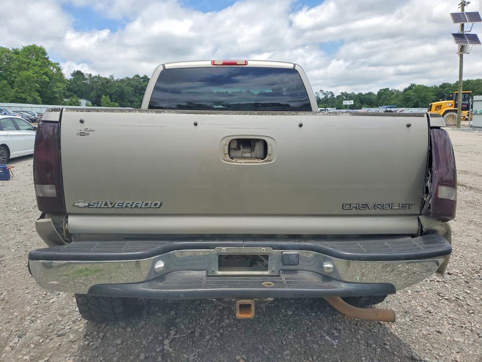 Продажа на аукционе авто 2001 Chevrolet Silverado, vin: 2GCEC19V211270547, номер лота: 55392876