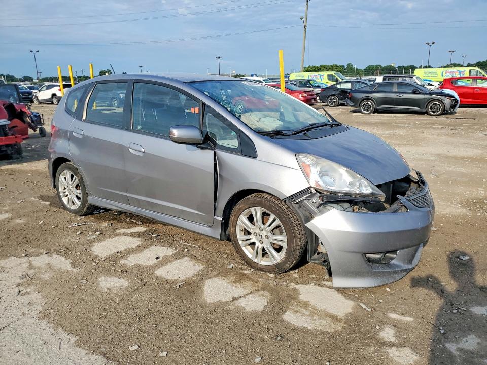 58520046 :رقم المزاد ، JHMGE88489S067239 vin ، 2009 Honda Fit مزاد بيع
