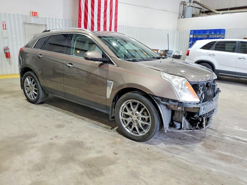 57483966 :رقم المزاد ، 3GYFNDE31FS529085 vin ، 2015 Cadillac Srx مزاد بيع