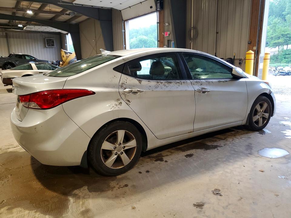 2013 Hyundai Elantra მანქანა იყიდება აუქციონზე, vin: KMHDH4AE1DU988346, აუქციონის ნომერი: 56762076