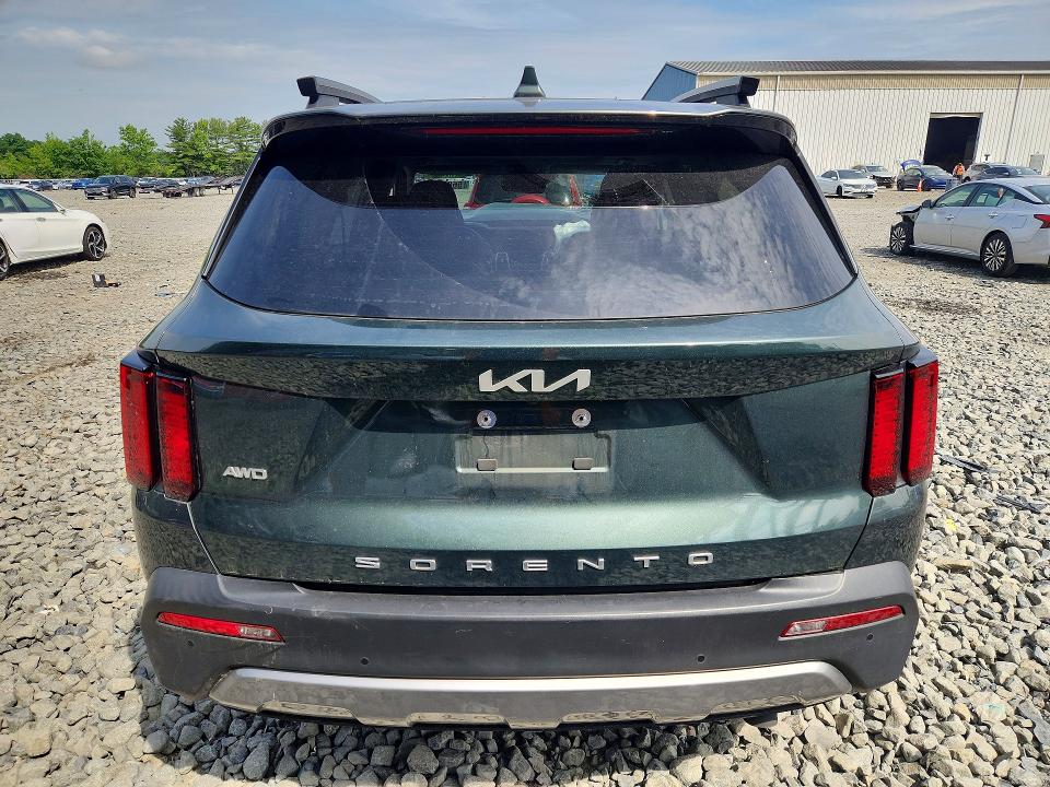 56838506 :رقم المزاد ، 5XYRHDLF4NG103205 vin ، 2022 Kia Sorento مزاد بيع