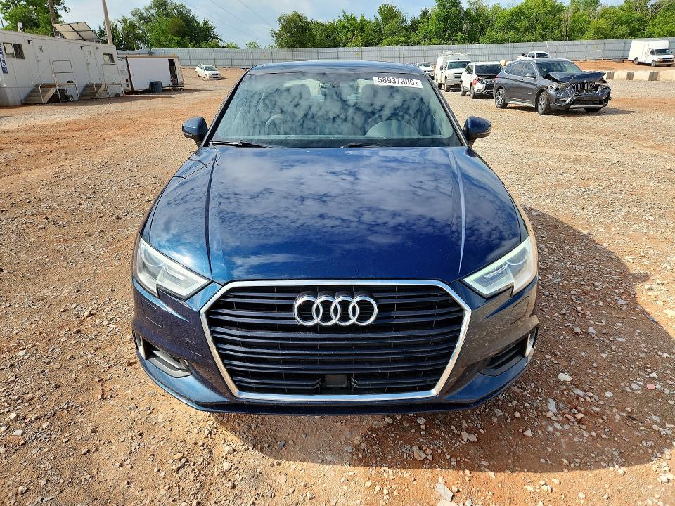 58937306 :رقم المزاد ، WAUAUGFF1J1038326 vin ، 2018 Audi A3 مزاد بيع