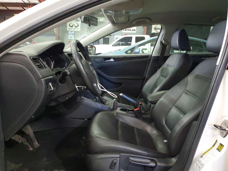 56136836 :رقم المزاد ، 3VW3L7AJ8EM360607 vin ، 2014 Volkswagen Jetta مزاد بيع