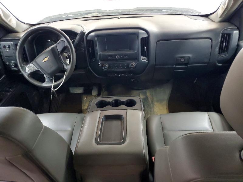 58886326 :رقم المزاد ، 1GC2CUEG9JZ351807 vin ، 2018 Chevrolet Silverado مزاد بيع