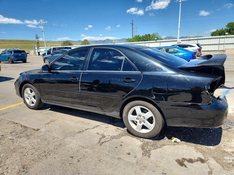 2004 Toyota Camry მანქანა იყიდება აუქციონზე, vin: 4T1BA32K74U505243, აუქციონის ნომერი: 57004966