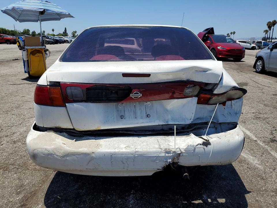 1998 Nissan Sentra მანქანა იყიდება აუქციონზე, vin: 3N1AB41D8WL041479, აუქციონის ნომერი: 58283546