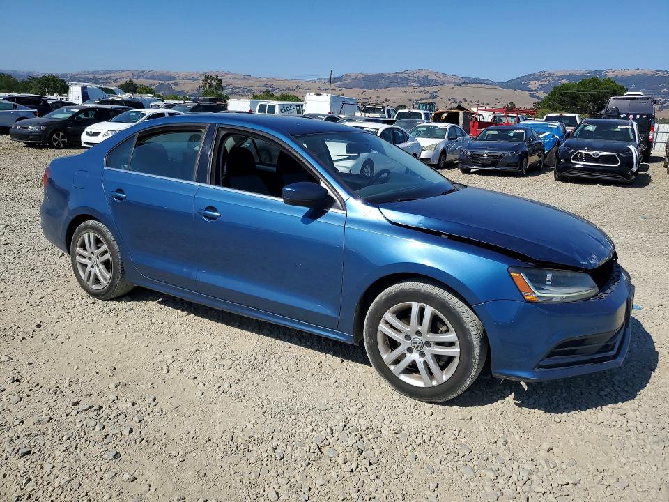 Продаж на аукціоні авто 2017 Volkswagen Jetta, vin: 3VW2B7AJ4HM267490, номер лоту: 57552446