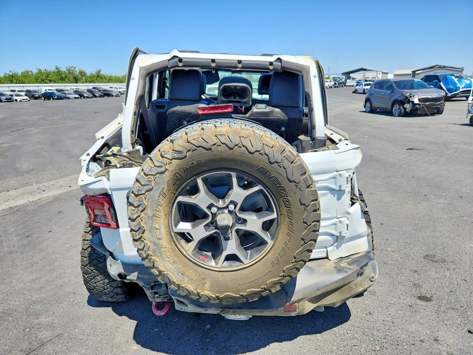 58476556 :رقم المزاد ، 1C4HJXFG2JW265675 vin ، 2018 Jeep Wrangler Unlimited مزاد بيع