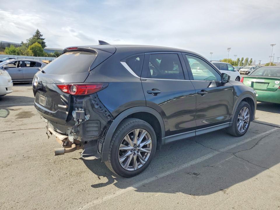 2020 Mazda Cx-5 მანქანა იყიდება აუქციონზე, vin: JM3KFADM5L0732839, აუქციონის ნომერი: 85968555