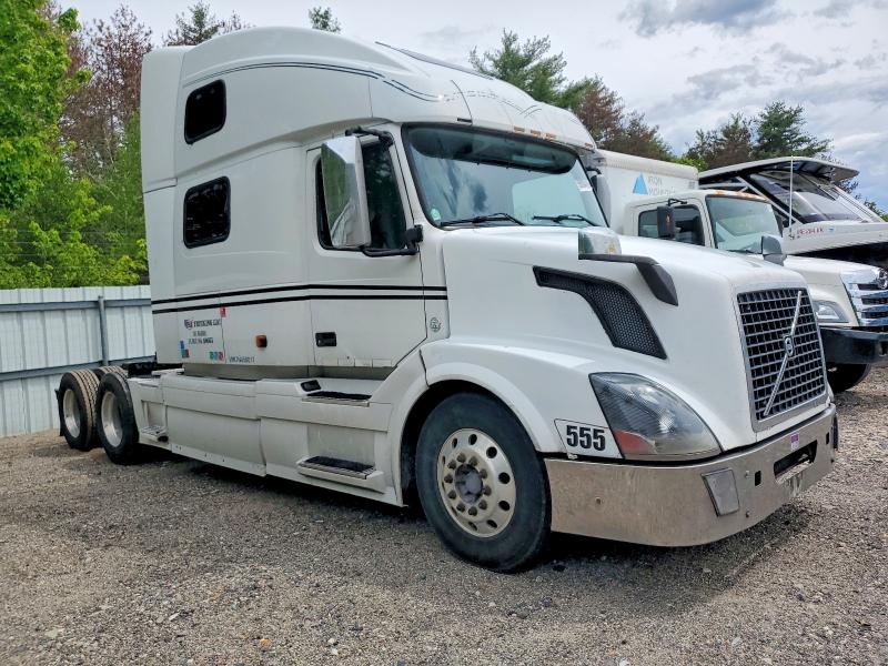 56084496 :رقم المزاد ، 4V4NC9GH57N458017 vin ، 2007 Volvo Trailer مزاد بيع