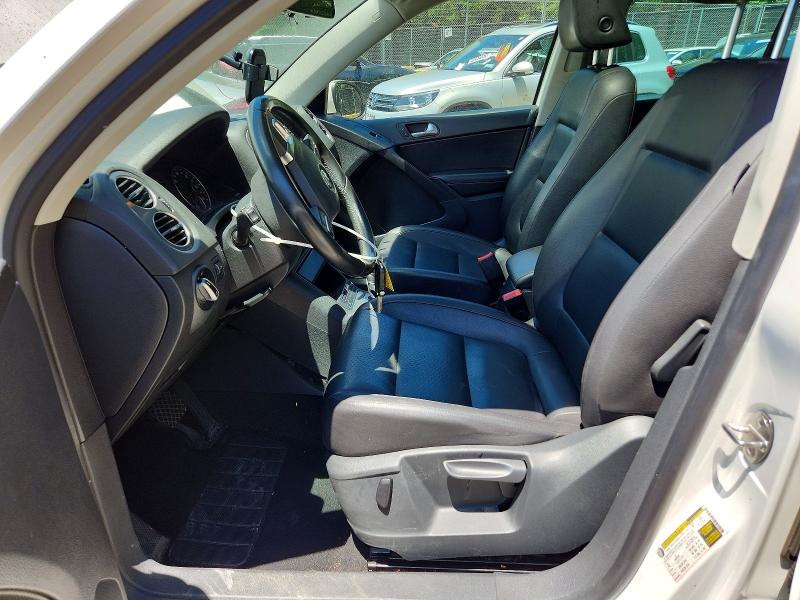55835516 :رقم المزاد ، WVGBV7AX9DW537091 vin ، 2013 Volkswagen Tiguan مزاد بيع