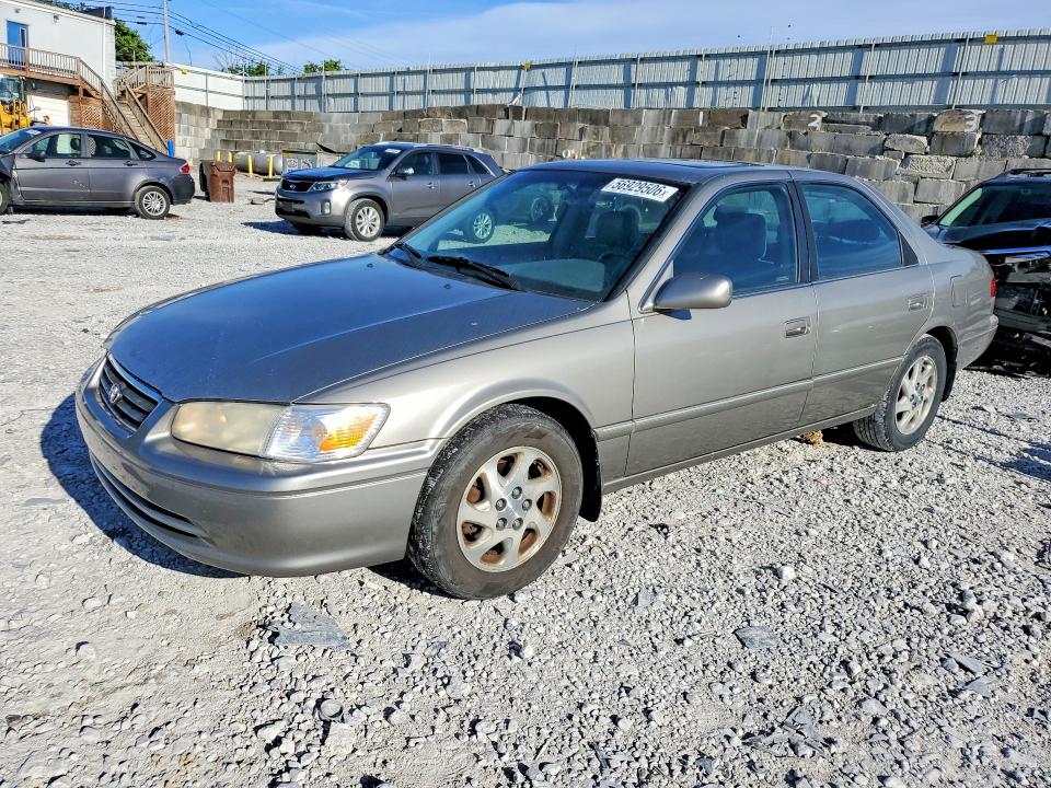 2001 Toyota Camry მანქანა იყიდება აუქციონზე, vin: JT2BG28K310546890, აუქციონის ნომერი: 56929506