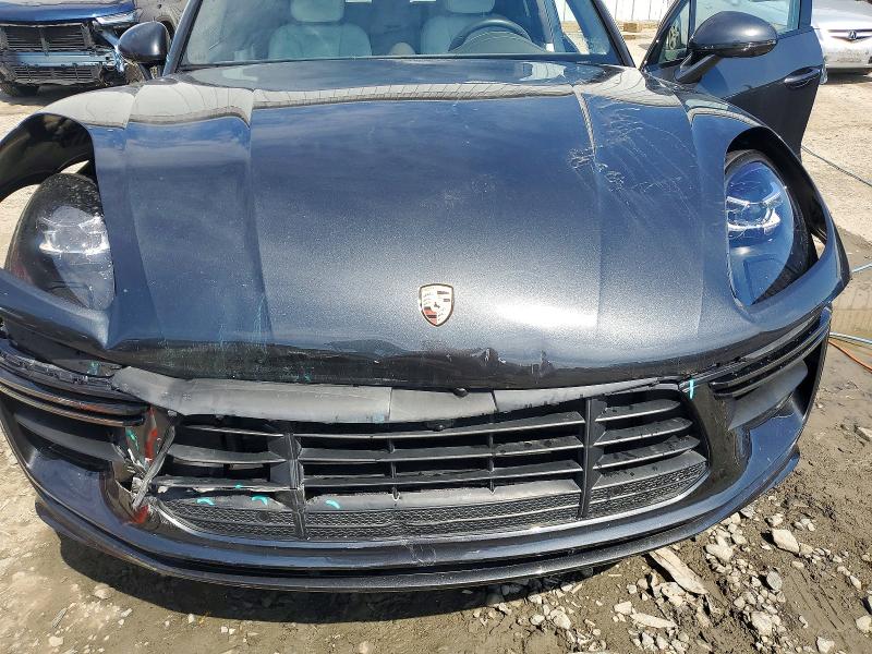 58624296 :رقم المزاد ، WP1AF2A5XMLB60544 vin ، 2021 Porsche Macan مزاد بيع