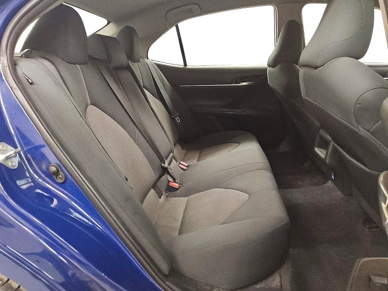 58885676 :رقم المزاد ، 4T1C11AK3PU108322 vin ، 2023 Toyota Camry مزاد بيع