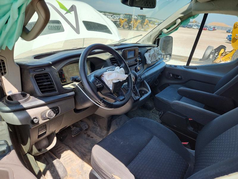63493596 :رقم المزاد ، 1FTBR1Y83NKA30247 vin ، 2022 Ford Transit مزاد بيع