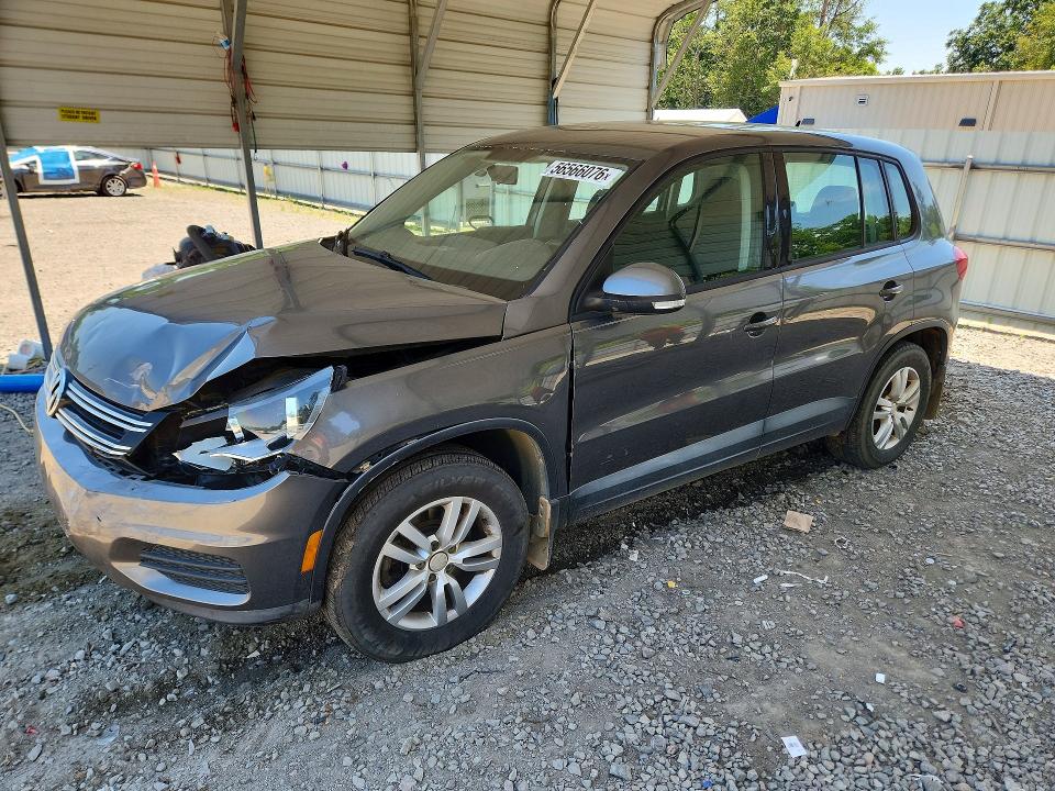 2014 Volkswagen Tiguan მანქანა იყიდება აუქციონზე, vin: WVGAV3AX8EW625118, აუქციონის ნომერი: 56566076