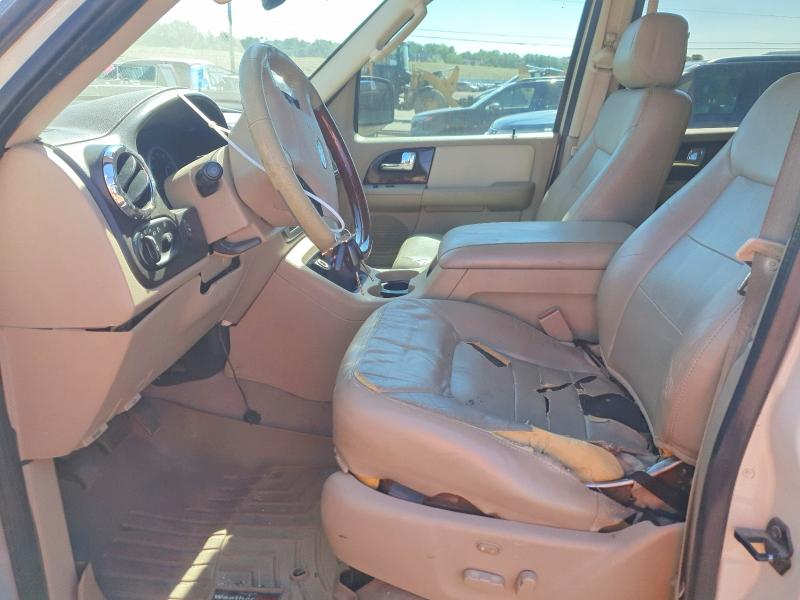 2006 Ford Expedition მანქანა იყიდება აუქციონზე, vin: 1FMFU19576LA93704, აუქციონის ნომერი: 85461895