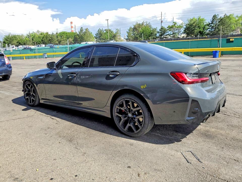 55733946 :رقم المزاد ، 3MW89CW08S8F10698 vin ، 2025 Bmw 330xi مزاد بيع