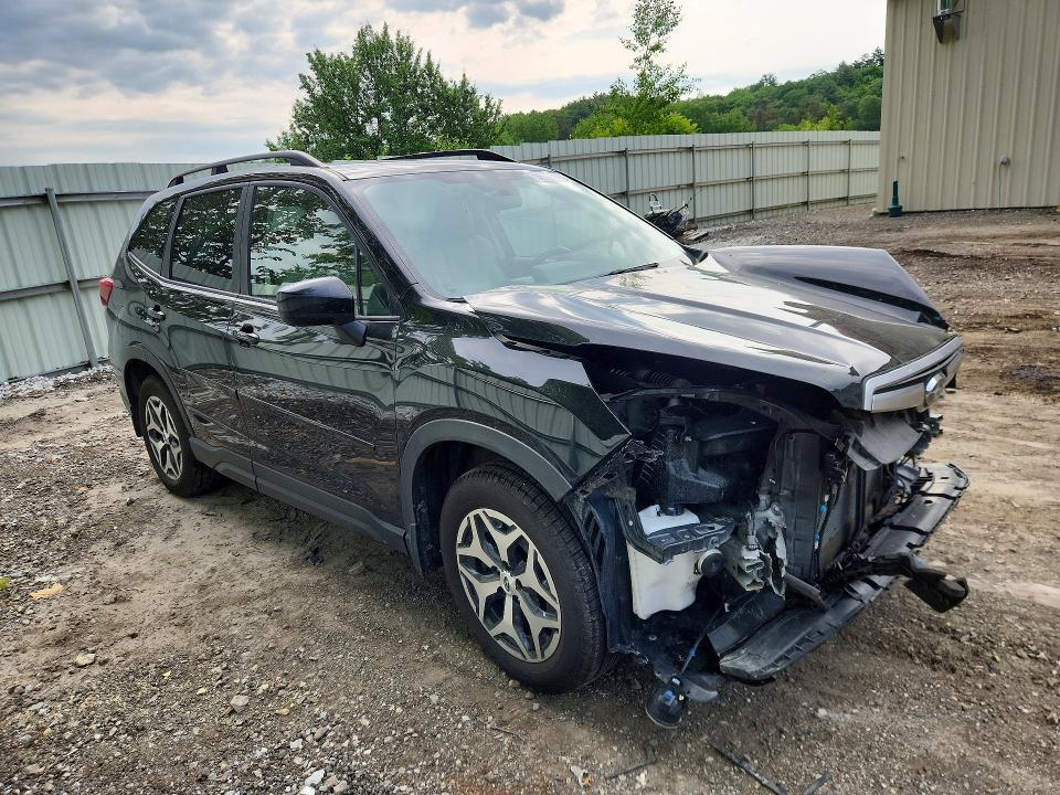 Продаж на аукціоні авто 2021 Subaru Forester, vin: JF2SKAJC5MH508989, номер лоту: 56331026