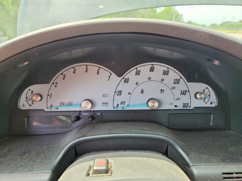 2002 Ford Thunderbird მანქანა იყიდება აუქციონზე, vin: 1FAHP60A42Y125054, აუქციონის ნომერი: 59031916