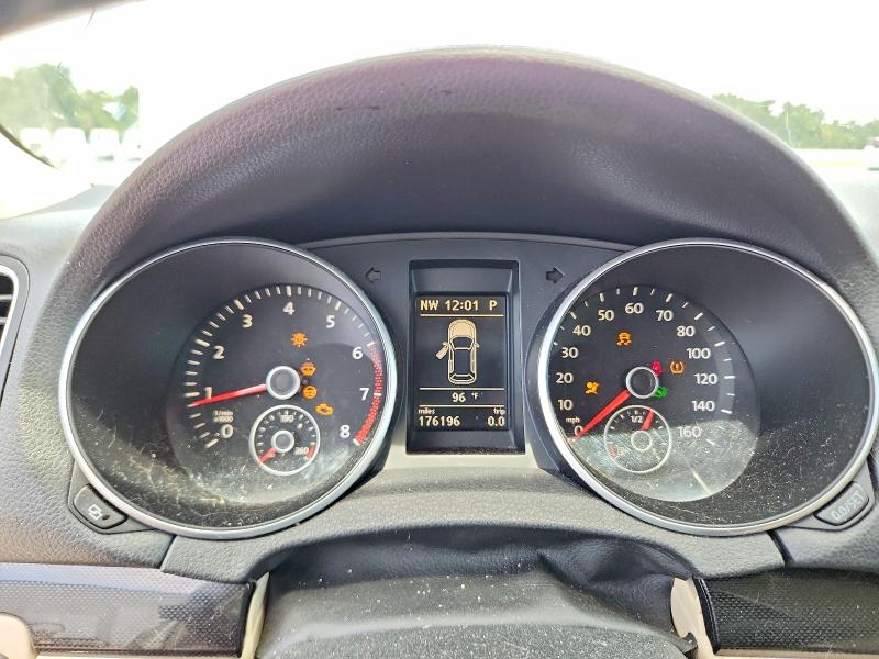57496936 :رقم المزاد ، 3VWPZ7AJ0BM605122 vin ، 2011 Volkswagen Jetta مزاد بيع