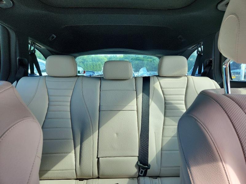 57748496 :رقم المزاد ، W1KZH6AB6NB032696 vin ، 2022 Mercedes-benz E مزاد بيع