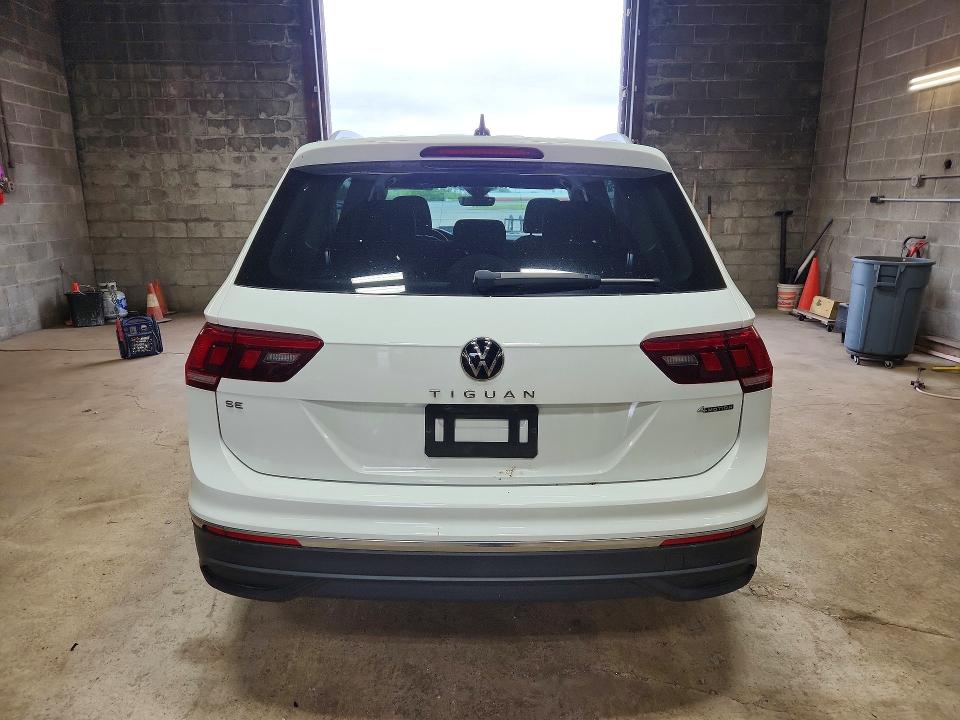2022 Volkswagen Tiguan მანქანა იყიდება აუქციონზე, vin: 3VV2B7AX7NM126711, აუქციონის ნომერი: 56784126