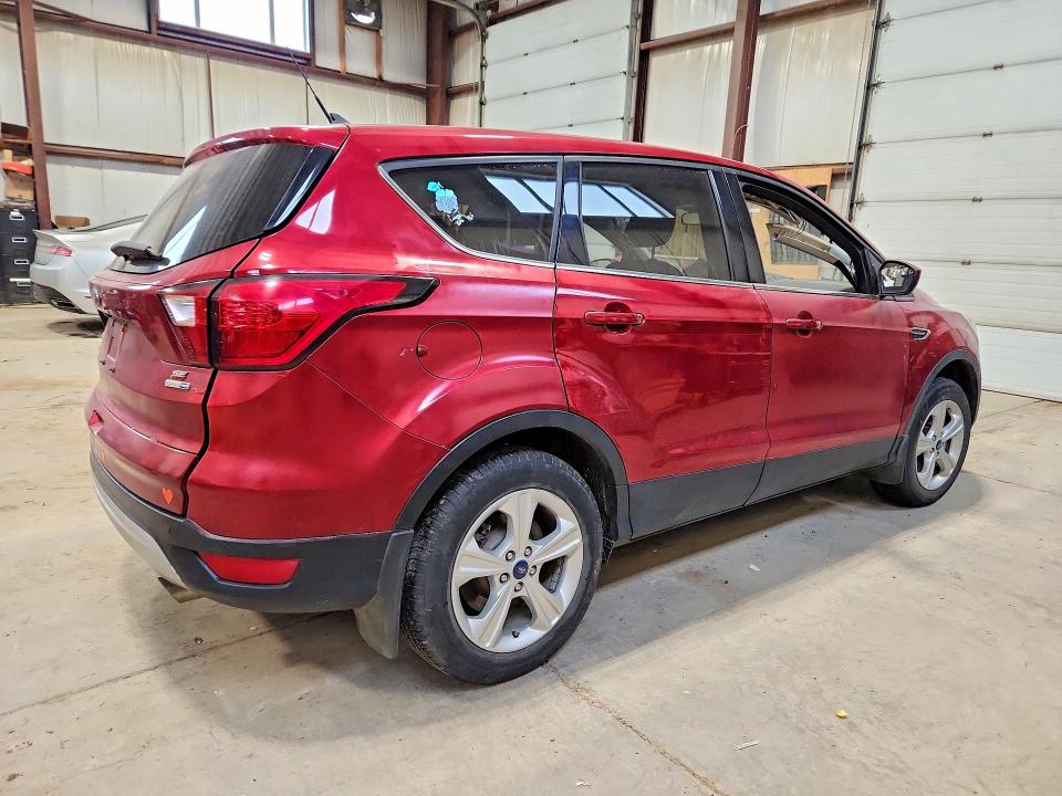 2019 Ford Escape მანქანა იყიდება აუქციონზე, vin: 1FMCU9GD0KUB40622, აუქციონის ნომერი: 58297856