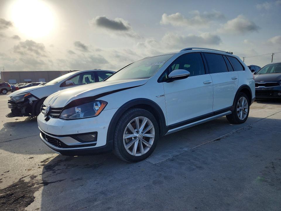 2017 Volkswagen Golf Alltrack მანქანა იყიდება აუქციონზე, vin: 3VWH17AU6HM507906, აუქციონის ნომერი: 59137936