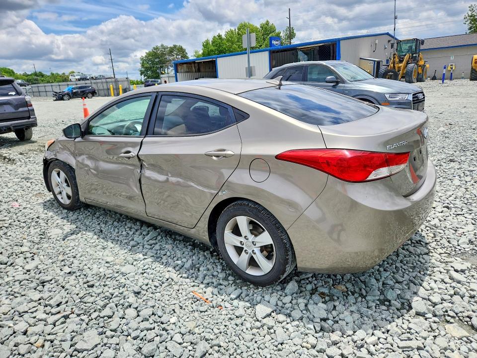2013 Hyundai Elantra მანქანა იყიდება აუქციონზე, vin: 5NPDH4AEXDH359179, აუქციონის ნომერი: 56733526