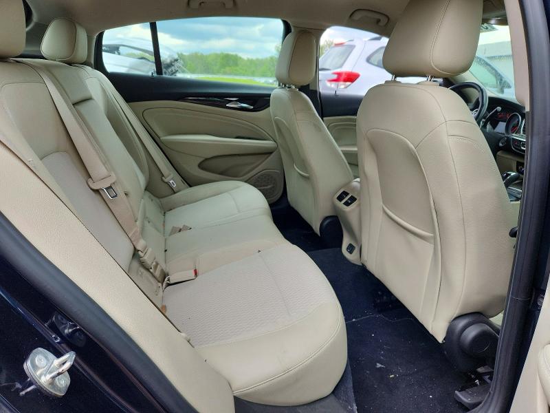 57847976 :رقم المزاد ، W04GM6SX1J1097280 vin ، 2018 Buick Regal مزاد بيع