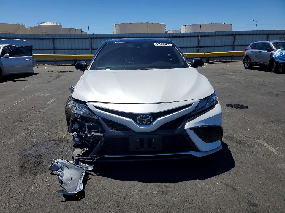 2024 Toyota Camry მანქანა იყიდება აუქციონზე, vin: 4T1K61AK1RU231553, აუქციონის ნომერი: 55982466