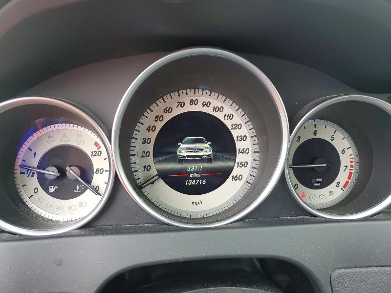 2013 Mercedes-benz C მანქანა იყიდება აუქციონზე, vin: WDDGF8AB5DR244732, აუქციონის ნომერი: 56498186