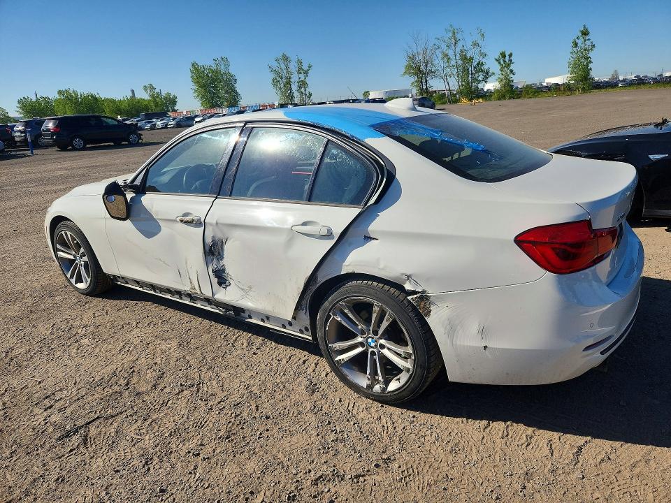 55679216 :رقم المزاد ، WBA8A3C53GK689729 vin ، 2016 Bmw 320 مزاد بيع
