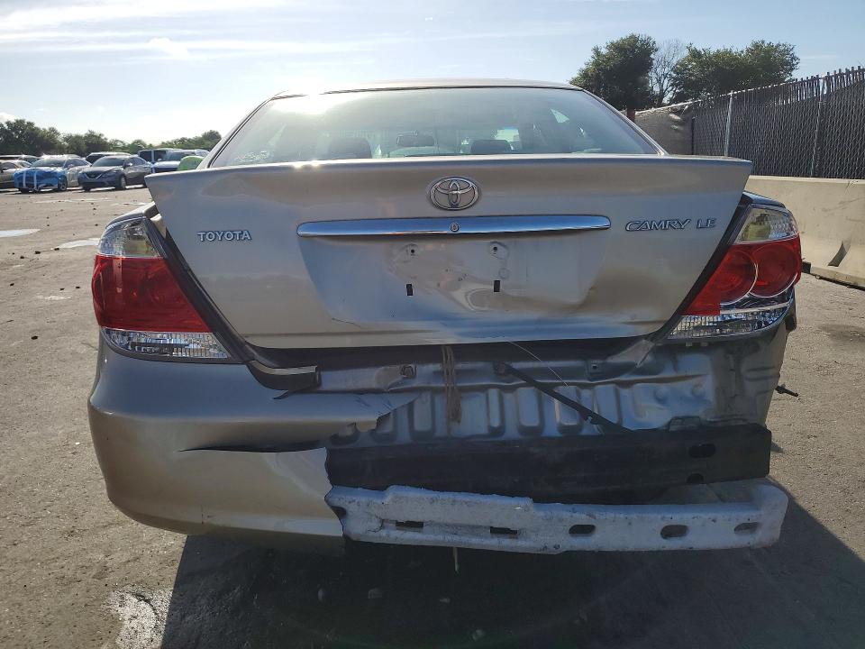 2005 Toyota Camry მანქანა იყიდება აუქციონზე, vin: 4T1BE32KX5U435274, აუქციონის ნომერი: 57579406