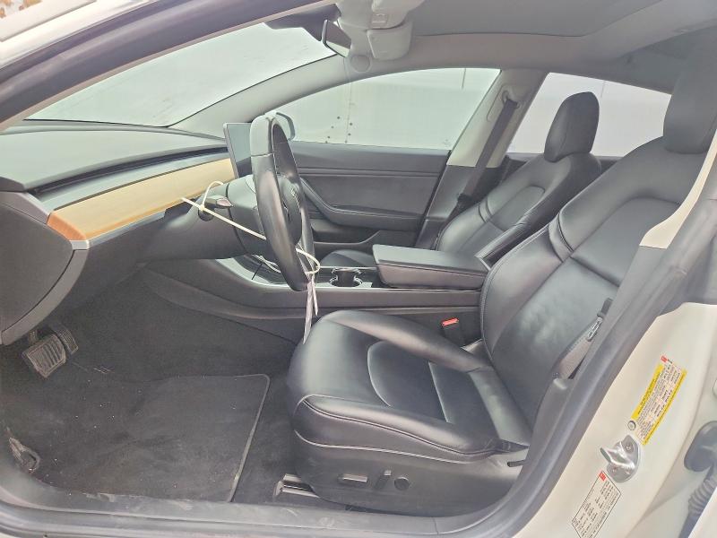 57207356 :رقم المزاد ، 5YJ3E1EA3JF009106 vin ، 2018 Tesla Model 3 مزاد بيع