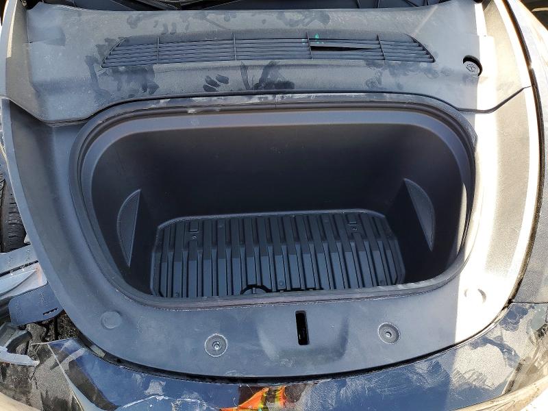 2024 Tesla Model Y მანქანა იყიდება აუქციონზე, vin: 7SAYGDEE1RF133457, აუქციონის ნომერი: 55466356