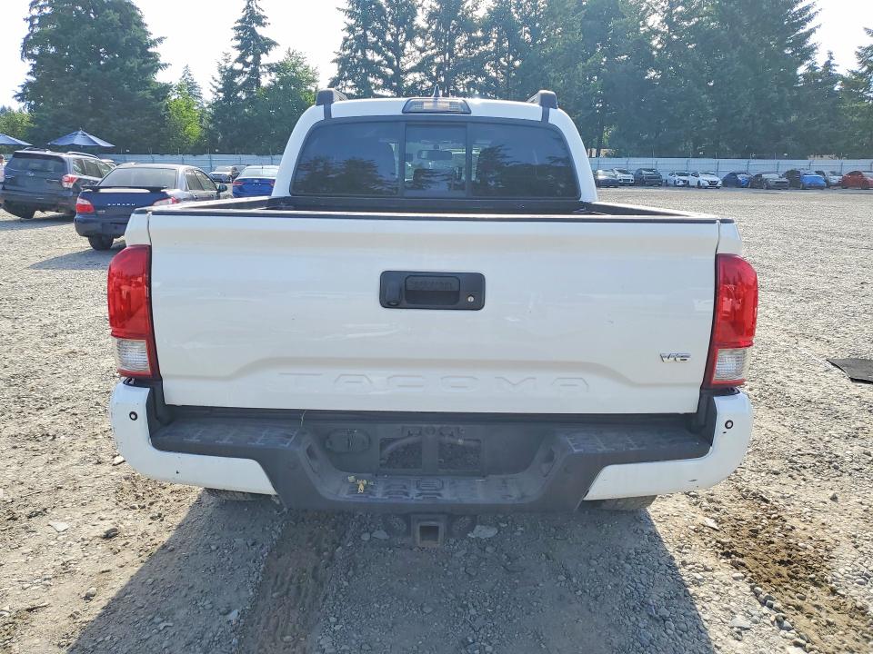 57883826 :رقم المزاد ، 3TMAZ5CN2GM014200 vin ، 2016 Toyota Tacoma مزاد بيع