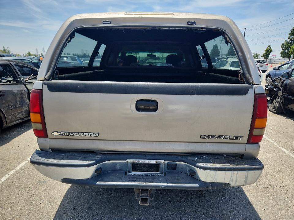 56074846 :رقم المزاد ، 2GCEC19T321398263 vin ، 2002 Chevrolet Silverado مزاد بيع