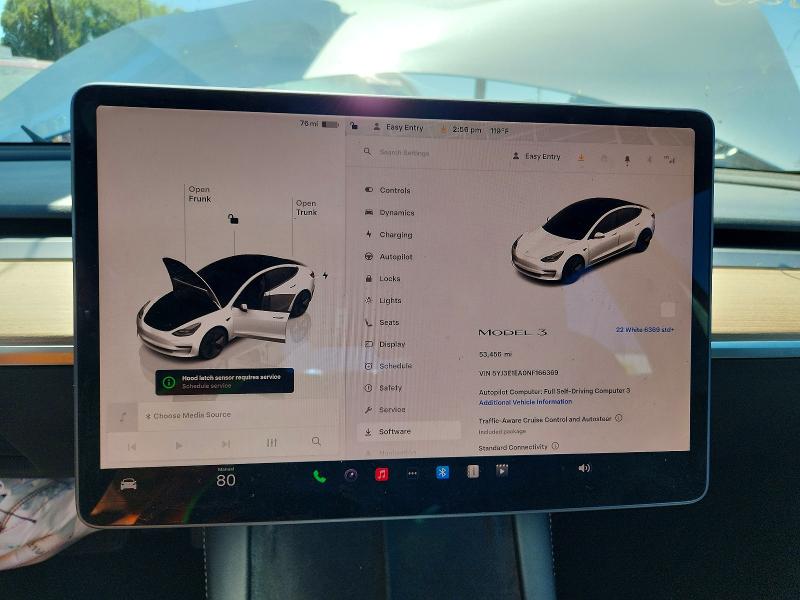 57519666 :رقم المزاد ، 5YJ3E1EA0NF166369 vin ، 2022 Tesla Model 3 مزاد بيع