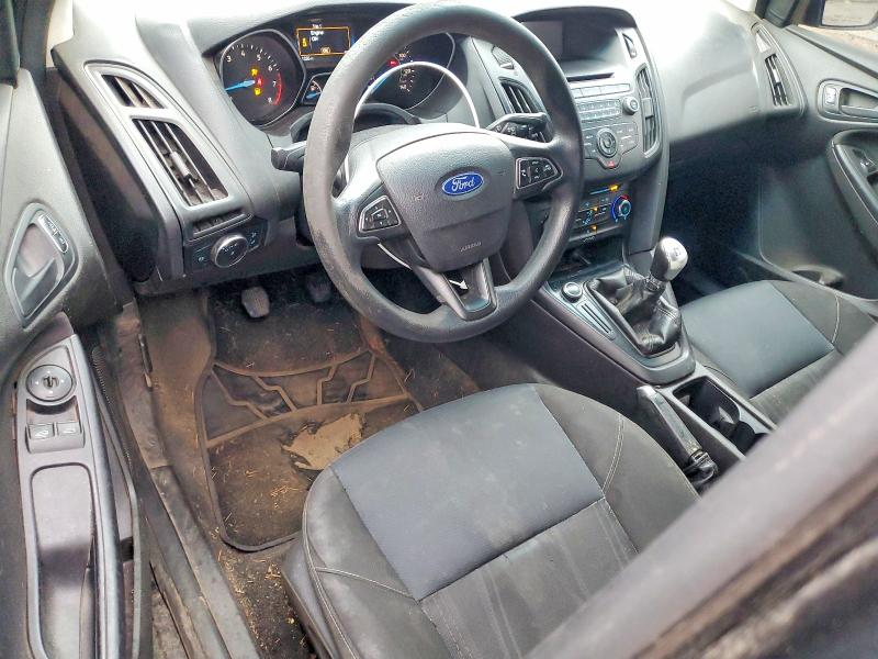 2015 Ford Focus მანქანა იყიდება აუქციონზე, vin: 1FADP3E22FL334827, აუქციონის ნომერი: 59210106