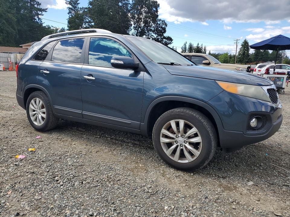 57068096 :رقم المزاد ، 5XYKU4A29BG047030 vin ، 2011 Kia Sorento مزاد بيع