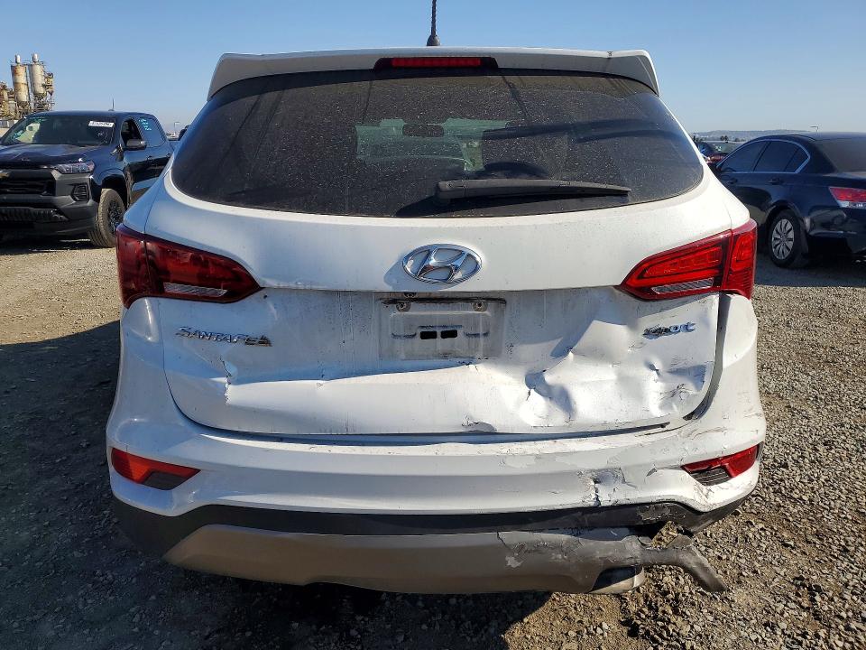 Продаж на аукціоні авто 2018 Hyundai Santa Fe Sport, vin: 5XYZT3LB1JG519499, номер лоту: 57023236