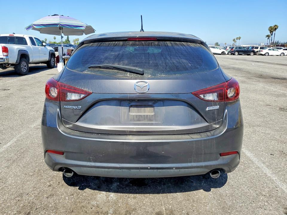 2017 Mazda 3 მანქანა იყიდება აუქციონზე, vin: 3MZBN1L74HM119328, აუქციონის ნომერი: 57077196