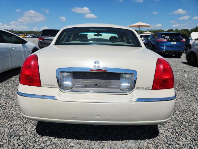 2006 Lincoln Town Car მანქანა იყიდება აუქციონზე, vin: 1LNHM81W26Y602834, აუქციონის ნომერი: 58206366